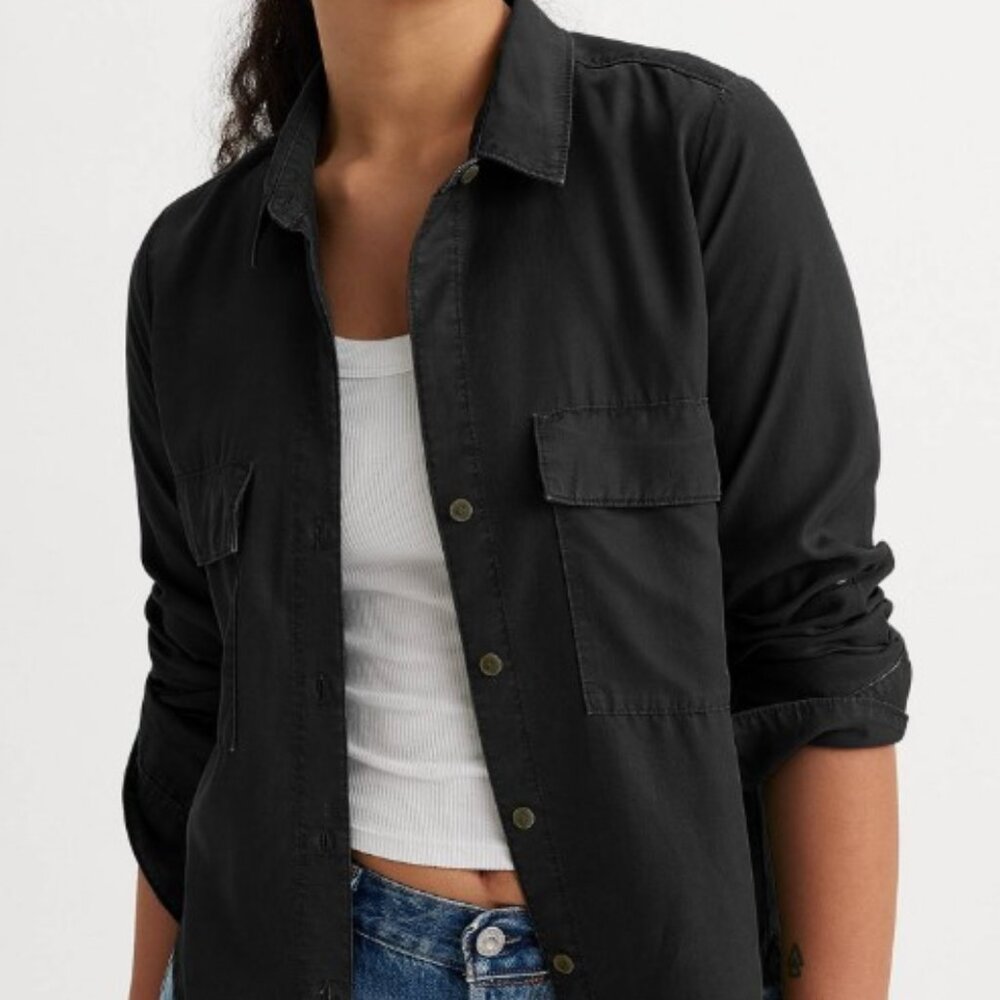 Levi's